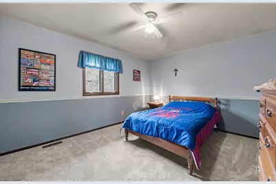 1117 E Greenwood Avenue, Crown Point, IN 46307 - Photo 16