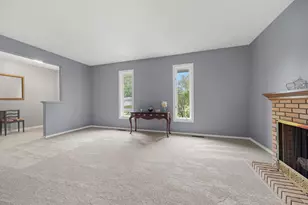 1117 E Greenwood Ave, Crown Point, IN 46307 - Photo 6