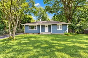 922 Hayes St, Crown Point, IN 46307 - Photo 1