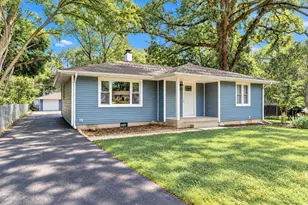 922 Hayes St, Crown Point, IN 46307 - Photo 18