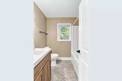 922 Hayes Street, Crown Point, IN 46307 - Photo 10