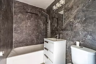 4433 Vermont Ct, Gary, IN 46409 - Photo 6