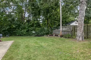 1418 Spruce St, La Porte, IN 46350 - Photo 26