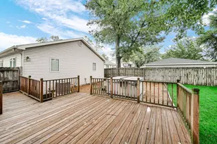 203 E Manor Dr, Griffith, IN 46319 - Photo 14