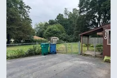 510 W 13th Street, La Porte, IN 46350 - Photo 2