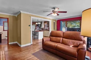 106 S Adams St, Hebron, IN 46341 - Photo 12