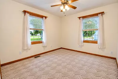 2092 E 100 S, Knox, IN 46534 - Photo 8