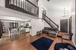 603 Weatherwood Ln, Valparaiso, IN 46383 - Photo 4