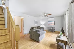 1247 Dogwood Dr, Chesterton, IN 46304 - Photo 4