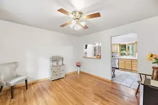 1247 Dogwood Dr, Chesterton, IN 46304 - Photo 8