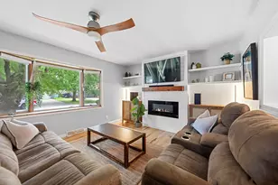 409 Trail St, Michigan City, IN 46360 - Photo 4