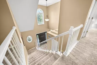 306 Heatherwood Drive E, Valparaiso, IN 46383 - Photo 22