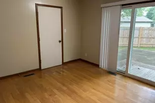 2001 Shaker Dr, Valparaiso, IN 46383 - Photo 2