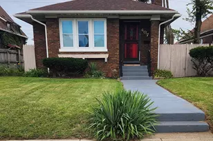 407 McKinley St, Gary, IN 46404 - Photo 1