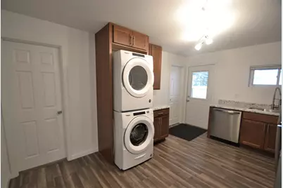 610 Union Street #1, Valparaiso, IN 46383 - Photo 2