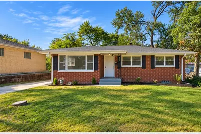 420 N Lake Street, Gary, IN 46403 - Photo 2