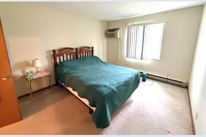 121 N West Street #16, Crown Point, IN 46307 - Photo 8