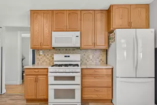 541 Raven Rd, Valparaiso, IN 46385 - Photo 8