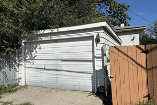 1116 173rd St, Hammond, IN 46324 - Photo 2