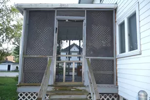 211 S Clay St, Morocco, IN 47963 - Photo 26