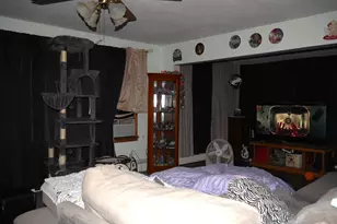 211 S Clay St, Morocco, IN 47963 - Photo 6