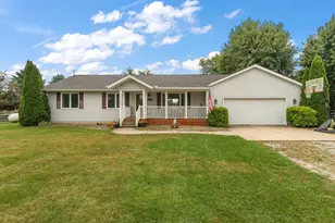 5482 E 400 N, Rolling Prairie, IN 46371 - Photo 1