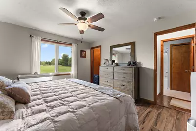 5482 E 400 N, Rolling Prairie, IN 46371 - Photo 16