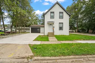 108 Laurel St, La Porte, IN 46350 - Photo 2