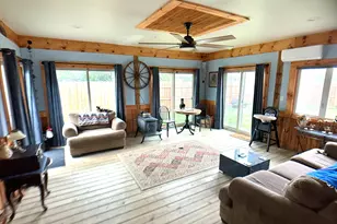 918 N Harvey St, Griffith, IN 46319 - Photo 6