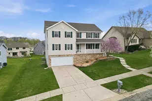 340 W 126th Pl, Crown Point, IN 46307 - Photo 4