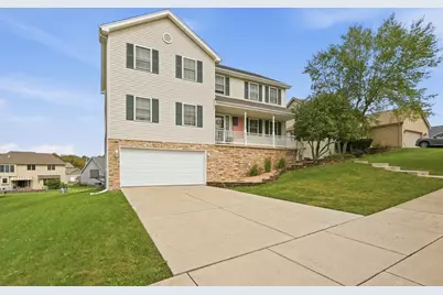 340 W 126th Place, Crown Point, IN 46307 - Photo 2