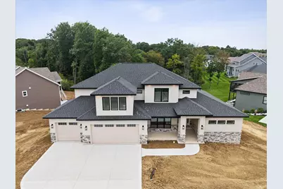 300 W Thistle Road, Valparaiso, IN 46385 - Photo 6