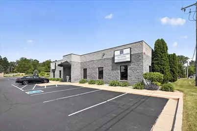 245 W Johnson Road, La Porte, IN 46350 - Photo 4