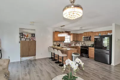 2454 E 68th Avenue, Merrillville, IN 46410 - Photo 6