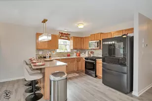 2454 E 68th Ave, Merrillville, IN 46410 - Photo 10