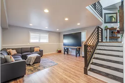 754 Carriage Drive, Lowell, IN 46356 - Photo 10