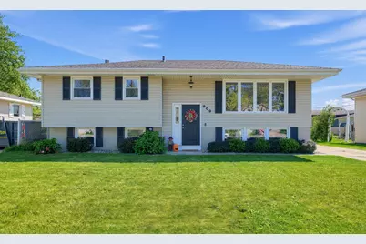 909 Tyler Avenue, Dyer, IN 46311 - Photo 1