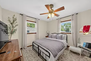 909 Tyler Ave, Dyer, IN 46311 - Photo 8