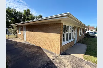 734 King Street, Gary, IN 46406 - Photo 2