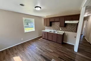 734 King St, Gary, IN 46406 - Photo 4