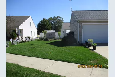 1585 Saugus Close, Valparaiso, IN 46385 - Photo 4