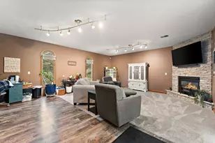 4307 N Campbell St, Valparaiso, IN 46385 - Photo 26