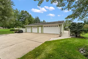 4307 N Campbell St, Valparaiso, IN 46385 - Photo 36