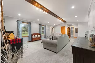 4307 N Campbell St, Valparaiso, IN 46385 - Photo 14