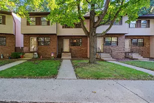 1412 Larain Dr, Michigan City, IN 46360 - Photo 4