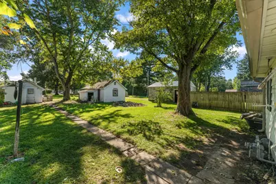 112 W Ohio Street, LaCrosse, IN 46348 - Photo 10