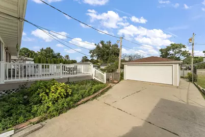 8013 Columbia Avenue, Munster, IN 46321 - Photo 24