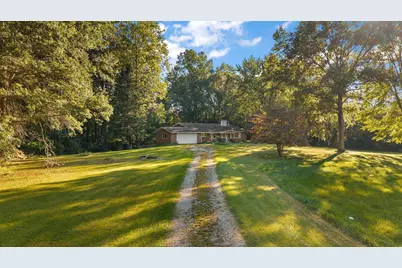 944 W 900 N, La Porte, IN 46350 - Photo 2