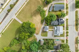 502 E 8th St, Michigan City, IN 46360 - Photo 40