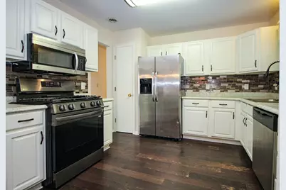 417 Hickory Street NW, Demotte, IN 46310 - Photo 10